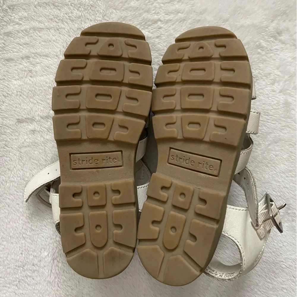 Vintage Stride Rite White Kids Sandals size 13N